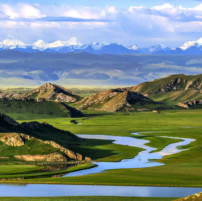 可可托海，五彩滩，喀纳斯，禾木，魔鬼城，赛里木湖，那拉提等北疆大美风景